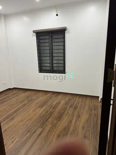 Cho Thuê Nhà Nguyễn Ngọc Vũ Trung Hòa Cầu Giấy 70M 4 Tầng 1 Tum