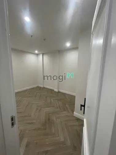 6041389 ảnh đại diện 1