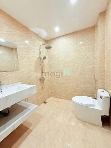 Cần Cho Thuê Nhà Riêng Ngõ Hoàng Hoa Thám, Ba Đình Mới Đẹp