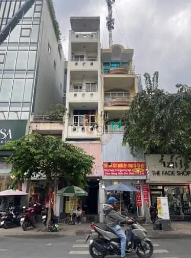 30 Tỷ! Bán Mt Ngang Lớn Nguyễn Đình Chiểu Quận 3 - 6X15M - 6 Tầng