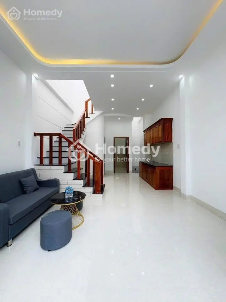Nhà 1 Trệt 1 Lầu Sổ Hồng Riêng ( 4.5X15.33 ) Gần Vsip 3 Tp Tân Uyên