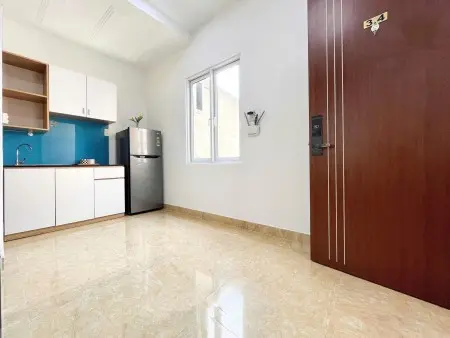 1 Pn Cực Hiếm Quận 10 - Full Nt, Tách Bếp, Có Cửa Sổ Trời Mà Giá Chỉ 7X