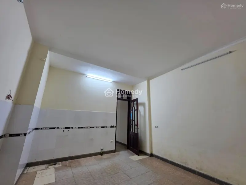 Giảm Gần 3 Tỷ Chủ Cần Bán Gấp Siêu Phẩm Phân Lô Trung Kính 105M2, 6T, Ô Tô Tránh