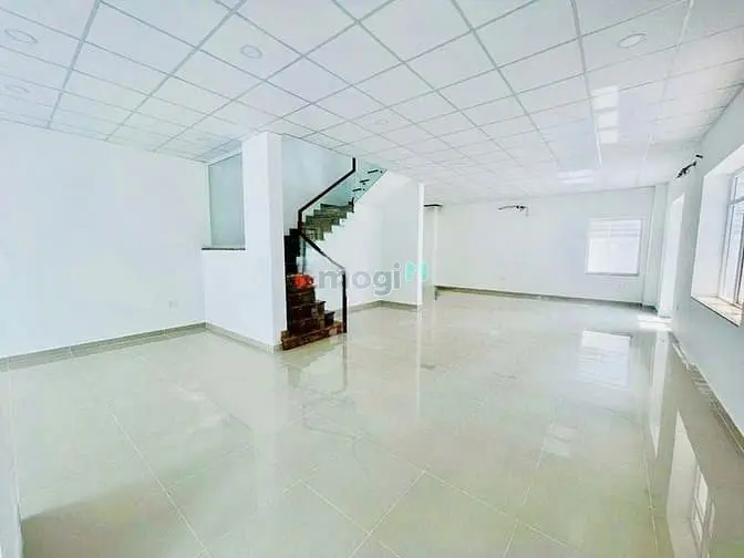 Cho Thuê Nhà Thiết Kế Hiện Đại - Gần Sân Bay Tân Sơn Nhất - Hồng Hà