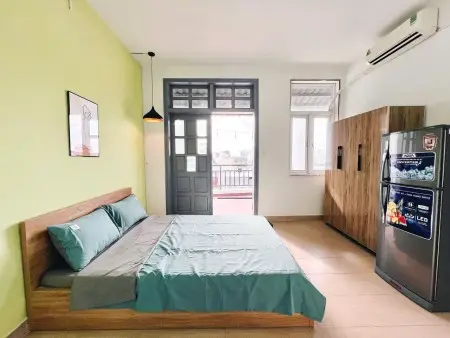 Thuê Ngay Căn Hộ Xô Viết Nghệ Tĩnh Full Nội Thất Ban Công - Ngã Tư Hàng Xanh