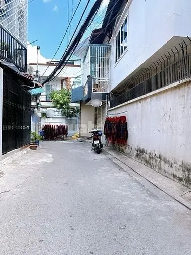 Nhà Nở Hậu Gần Công An P. Tân Hưng, 03 Tầng, Dt~35M2