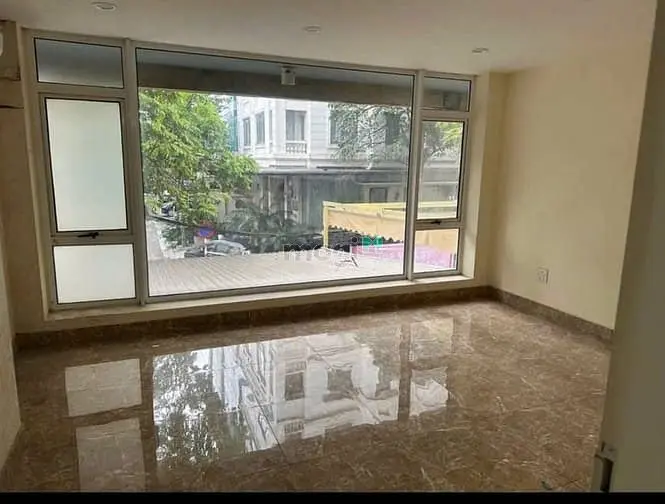 Bán Nhanh Nhà Ở Mặt Phố Hoàng Quốc Việt Ô Tô Tránh