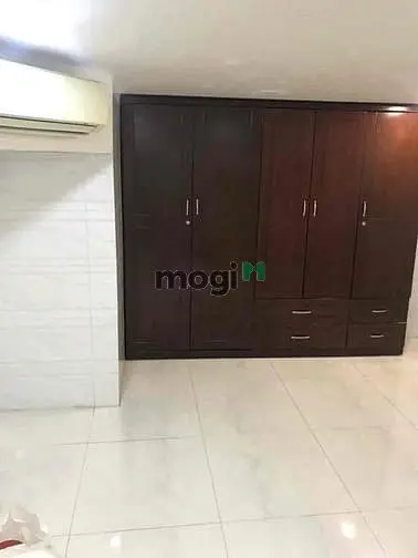 Cho Thuê Nguyên Căn Quận 5 - 3 Phòng Đầy Đủ Nội Thất - 13 Triệu
