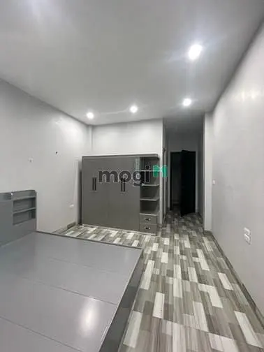 Gần Cầu Chương Dương, Nhà Phú Viên 35M²-4 Tầng- Hơn 9 T.ỷ, Ô Tô Tránh