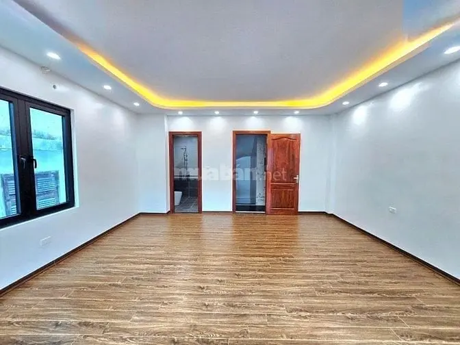Bán Gấp - Nhà Phố Đào Tấn - Linh Lang - Ba Đình