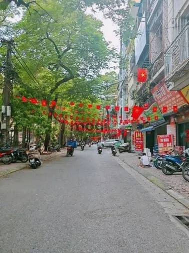 Đầu Tư Siêu Lợi Nhuận- Nhà 2 Mặt Tiền - Ngõ To Như Phố 3 Thoáng