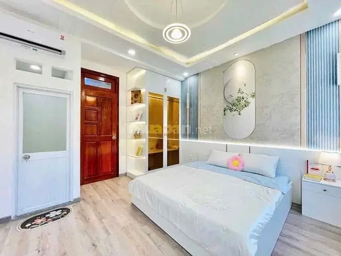 Chủ Đi Định Cư Bán Gấp Nhà 3 Tỷ 250 62M2 Đường Cmt8 P12 Quận 10 Hcm