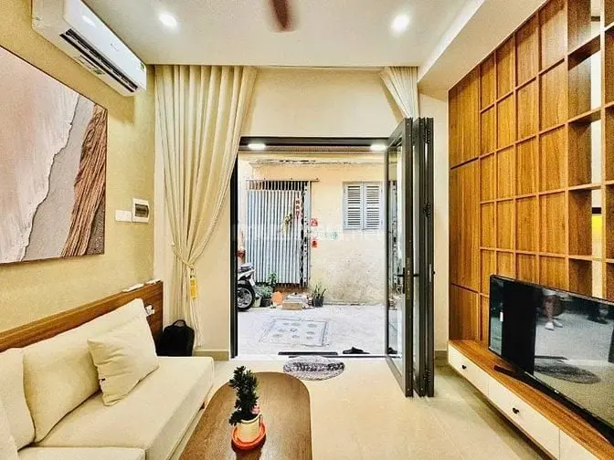 Giảm Sốc 200Tr_Nhà Đẹp 48M2_ Nguyễn Công Hoan_Pn_Shr_Lh0974945908Sang