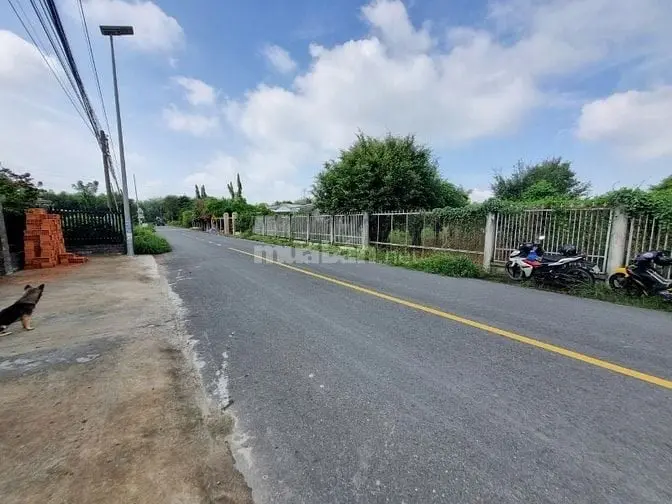 24M Mặt Tiền Nhựa. Khoảng 1400M2 Có Thổ Cư. 3,5 Tỷ