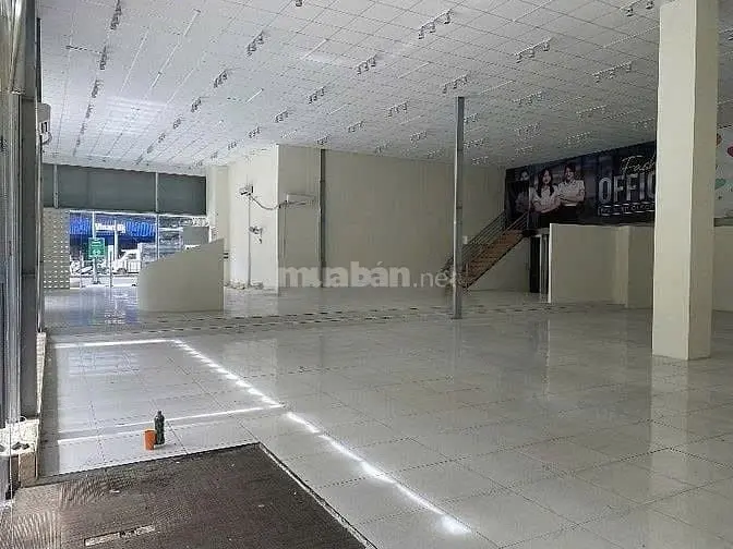 Cho Thuê Nhà Góc 2 Mặt Tiền: 645 Quang Trung, P11, Gò Vấp_Dt:940M2