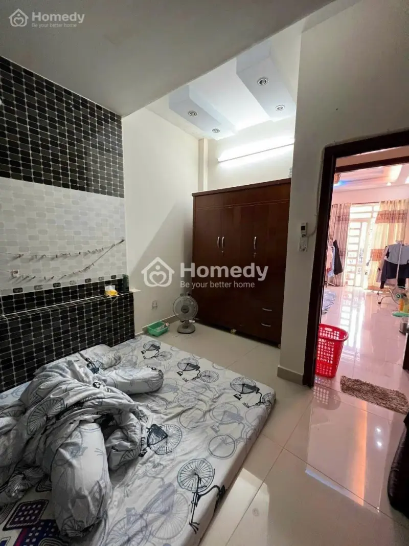 6042500 ảnh đại diện 1