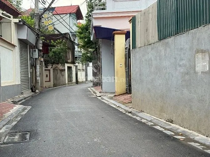 💥 Nhà 2 Tầng Ở Ngay Võng La – Chỉ Hơn 3 Tỷ Xíu 💥