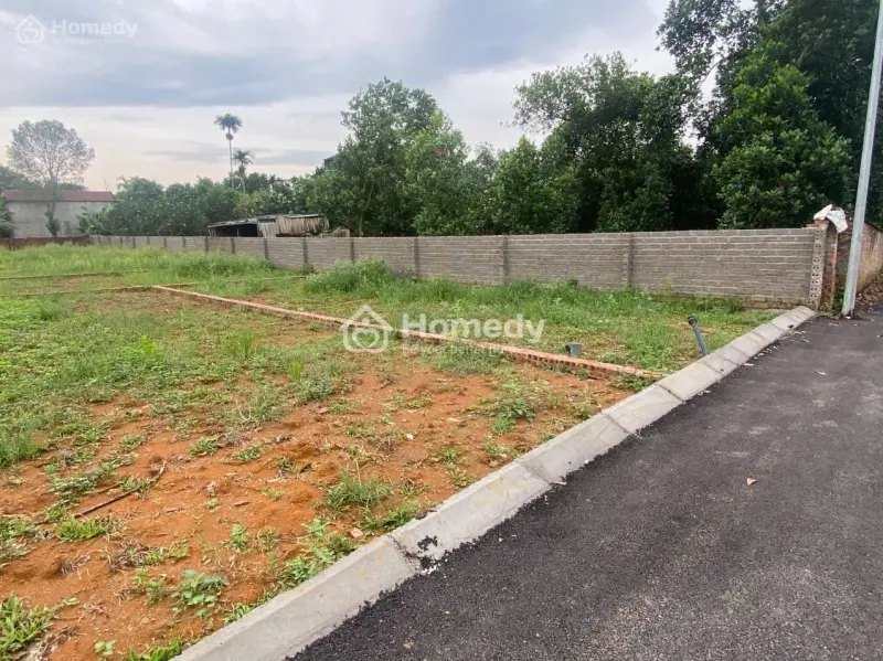 🏡 Bán Lô Đất Đẹp Tại Trại Hồ – Hòa Lạc Ngay Ngã Tư Lục Quân 3Ty6