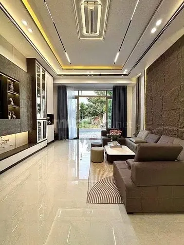 Bán Nhà Mặt Tiền Vạn Hạnh, Quận 10 Kinh Doanh Tốt, Giá Cực Tốt!