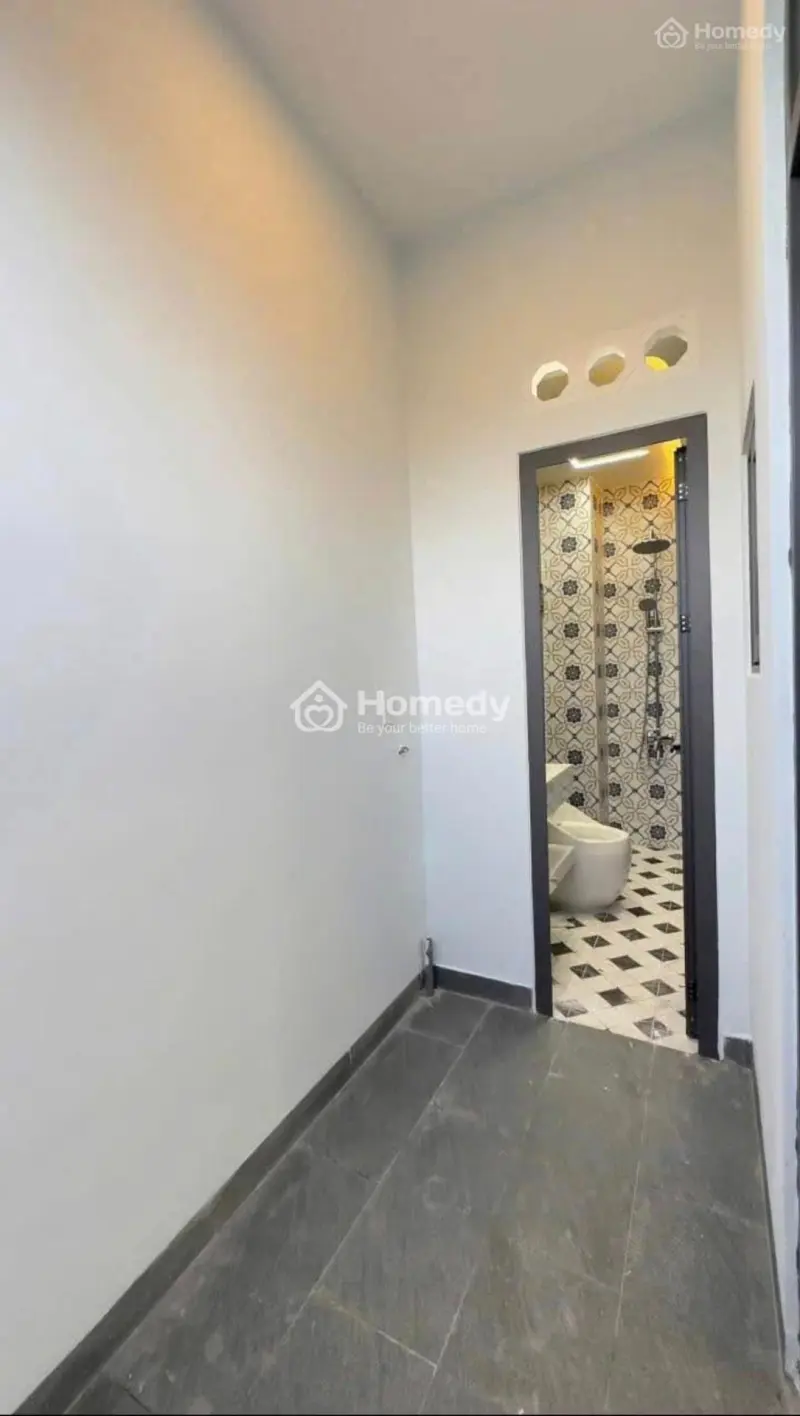 Cơ Hội Hiếm! Nhà Phố 95 M² - 2 Tỷ 3 - Sổ Hồng Trao Tay