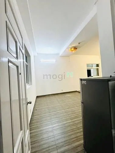 Bán Studio Chung Cư H2 - 30M2 1Wc - Giá 2 Tỷ 250 Triệu