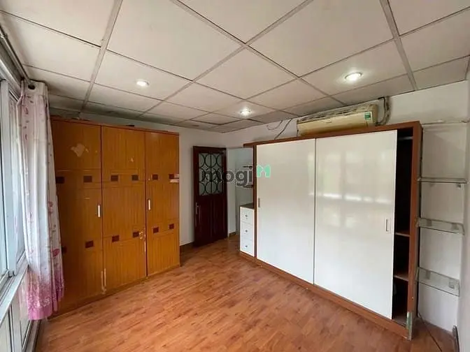 🌟Chỉ 3,29 Tỷ Tập Thể Phương Mai_Đống Đa_Tầng 3_2 Thoáng_45M2 2Pn 🌟