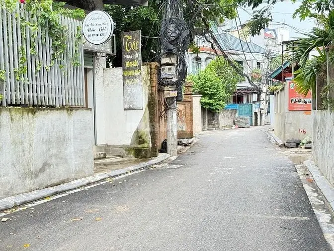 💥 Nhà 2 Tầng Ở Ngay Võng La – Chỉ Hơn 3 Tỷ Xíu 💥