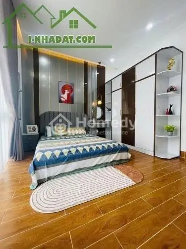 6042265 ảnh đại diện 1