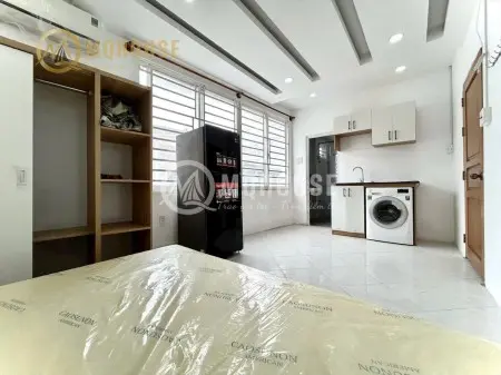 Cho Thuê Căn Hộ Full Nội Thất Gần Chợ Bà Chiểu Giáp Quận 1