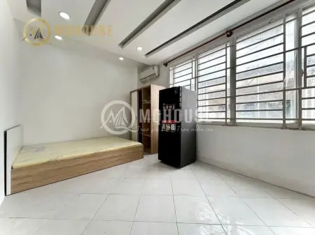 Cho Thuê Căn Hộ Full Nội Thất Gần Chợ Bà Chiểu Giáp Quận 1
