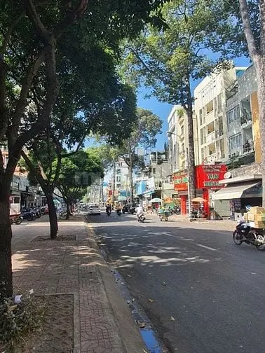 Bán Nhà 12X26M Đã Có Gpxd - Mặt Tiền Hùng Vương, Quận 5