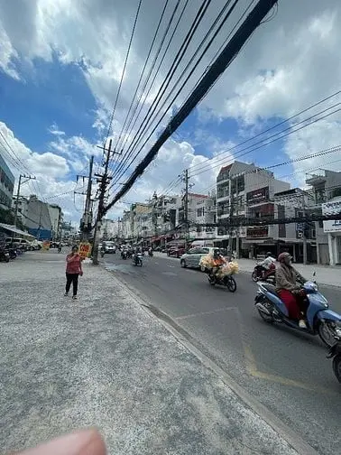 Bán Nhà Mặt Tiền Cách Mạng Tháng 8 Quận 10 (4.5X20M Đất Thịt 90M2)
