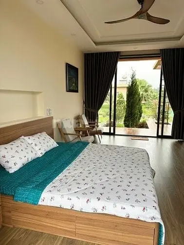 Bán Biệt Thự Khu Thảo Điền, Có Hồ Bơi, Sân Vườn Rộng, Dtkv 530.7M2