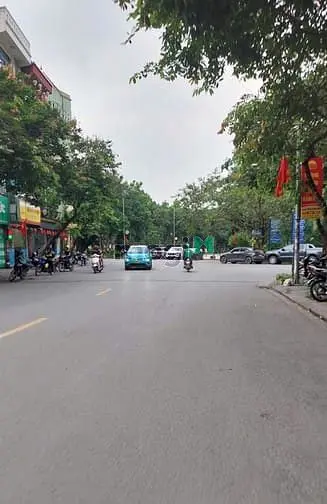 Bán Đất Phố Việt Hưng 54M2- Mt4M- 7 Tỷ, Ô Tô, Gần Cổng Làng Lệ Mật