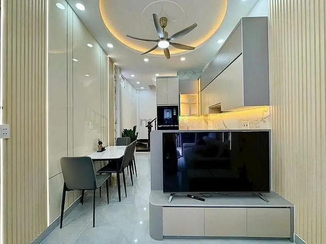 Bán Nhà 3M 1 Sẹc Sát Mt Đườg Số 18,P.8, 3,3 X 12, 4 Tẩng,Giá 4.9 Tỷ Tl