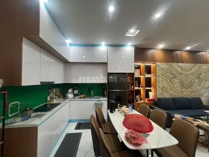 Bán Nhà Ngọc Thụy *Dt45M2 X4 Tầng Mt 4M