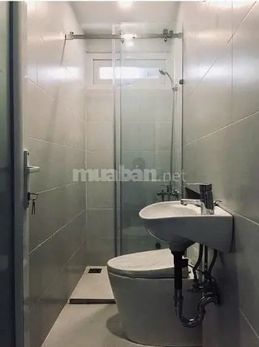 Cho Thuê Nhà Hẻm 4M (Xh) Trần Quang Diệu, P.14, Q.3 Giá 14Tr