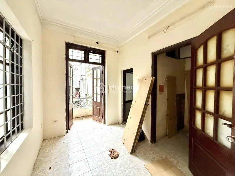Nhà Có Sân Rộng Gần Đh Công Đoàn 70M 21,8 Tỷ