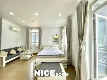 Cho Thuê Căn Hộ Dịch Vụ Cửa Sổ Ban Công View Đẹp Phòng Rộng Sát Phú Nhuận Quận 1 Và Các Đại Học