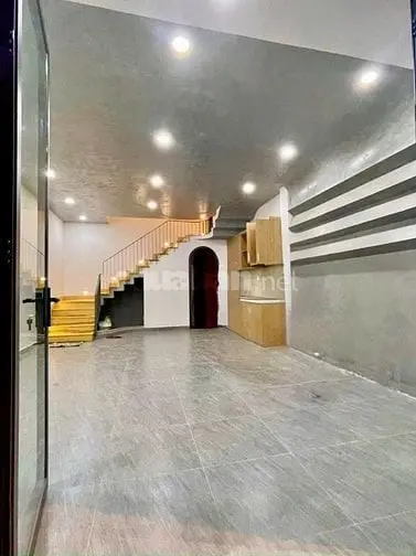 Cho Thuê Nhà 4 Lầu Đep Hẻm 8M Khu Bình Phú Sát Hậu Giang T