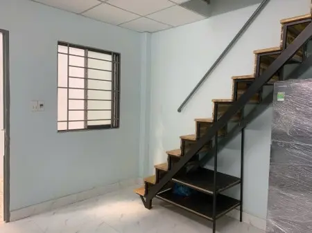 1 Trệt 1 Lầu. Đầy Đủ Tiện Nghi