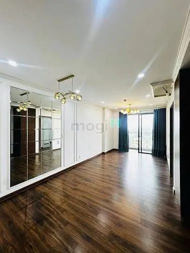 C/C Satra Eximland,Phan Đăng Lưu,Phú Nhuận: 130M2, 3P Ngủ, 2Wc, 22Tr