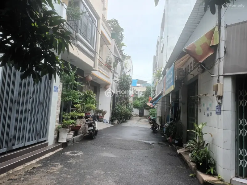 Nhà 136M2 - Hẻm 109 Đường 8, Linh Xuân Giá Chỉ 5,3 Tỷ