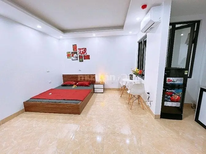 Phòng Đơn 30M² – Bếp Riêng – Full Đồ 📍 3B Ngõ 569 Lạc Long Quân, Gần