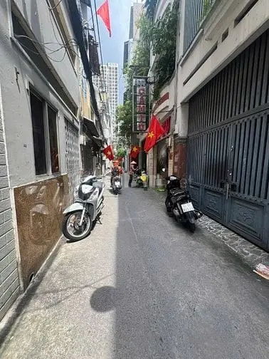 Bán Nhà Hẻm 45 3 Tháng 2, P11, Q10. Dts 66M2, 3 Tầng Giá 5.99 Tỷ