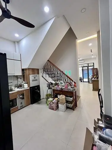 Oto Nhà Đẹp Gần Aeon Giáp Ngã 4 Bốn Xã Ở Ngay 56M Trệt+Lầu Nhỉnh 5 Tỷ