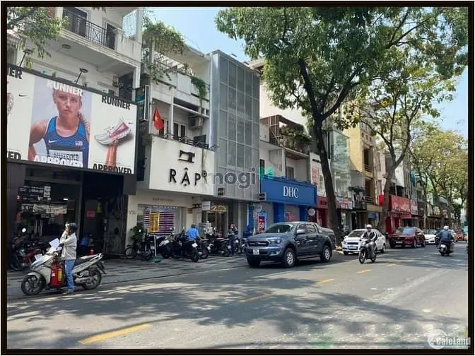 Cho Thuê Mtkd Đường Nguyễn Trãi Phường 2 Quận 5, Dt: 6 Dài 20 Tr, 2Lau