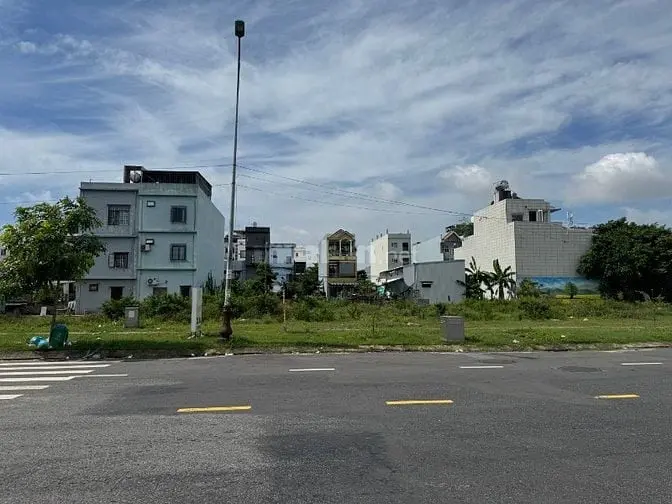 90M2/10 Tỷ.đất Nguyễn Đức Thuận,Sát Quận Ngũ Hành Sơn,Bv 600 Giường.