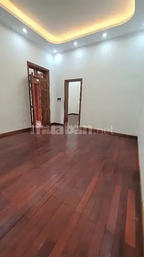 6042879 ảnh đại diện 1