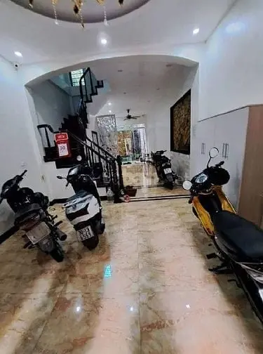 6042880 ảnh đại diện 1